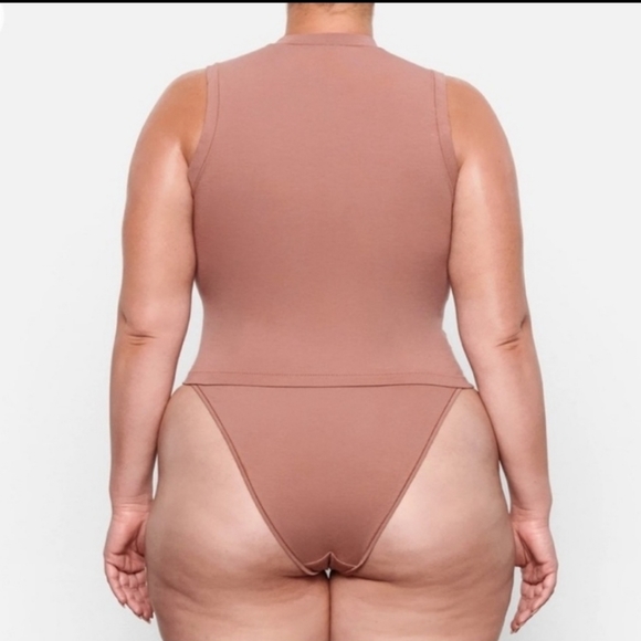 SKIMS cotton jersey mock neck tank rose clay 4X NWT - Picture 2 of 5